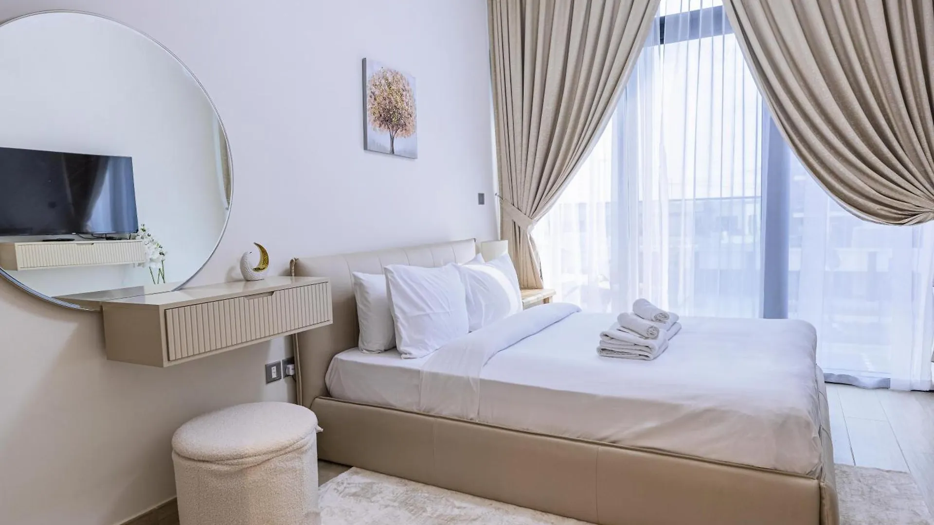 Apartamento Elite Lux Holiday Homes - Upscale Studio In Azizi Riviera Prime Location Dubai